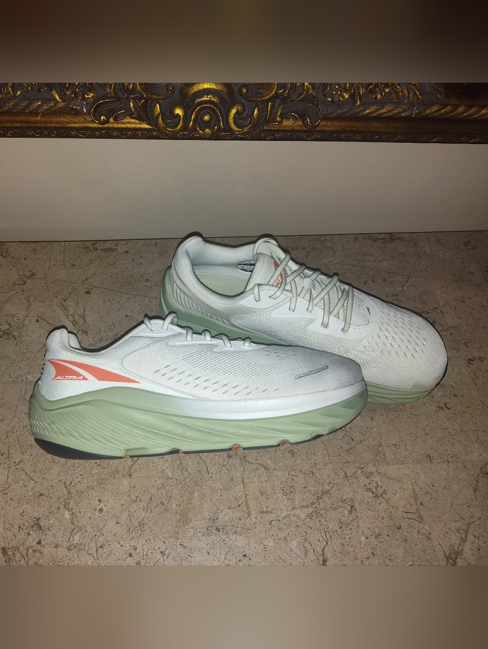 Altra Olympus 2 White & Mint Green Running Shoes